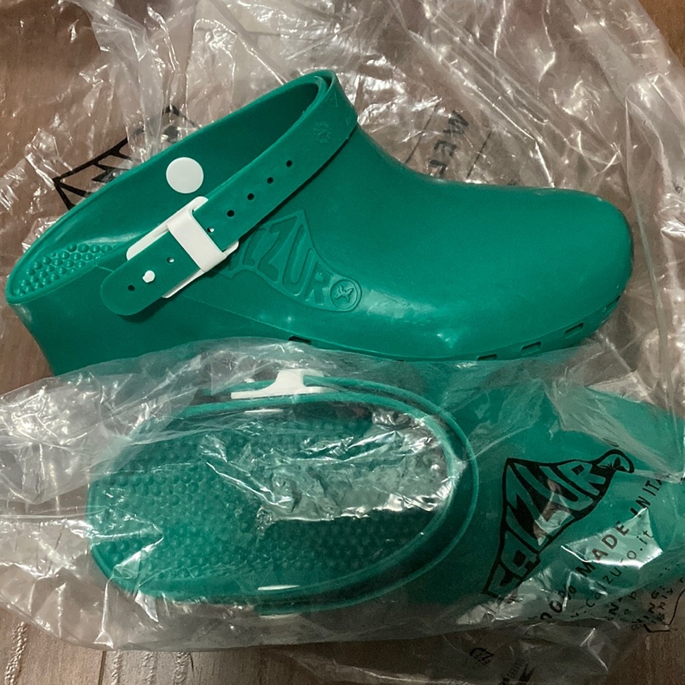 Calzuro Clogs